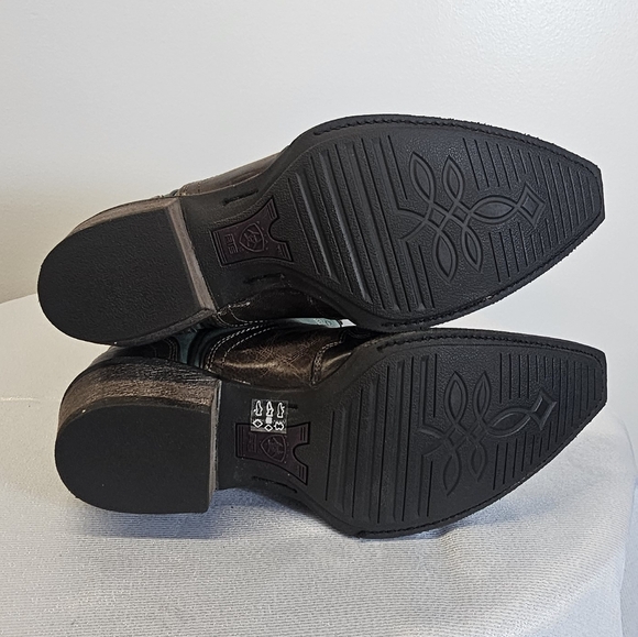 Women's Ariat Brown and Teal Western Cowboy Boots - Picture 7 of 9